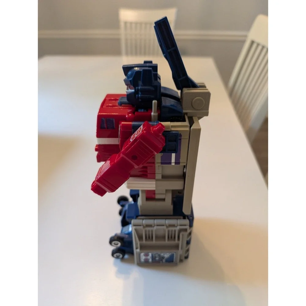 Optimus Prime Powermasters Transformer G1‎ Incompleter